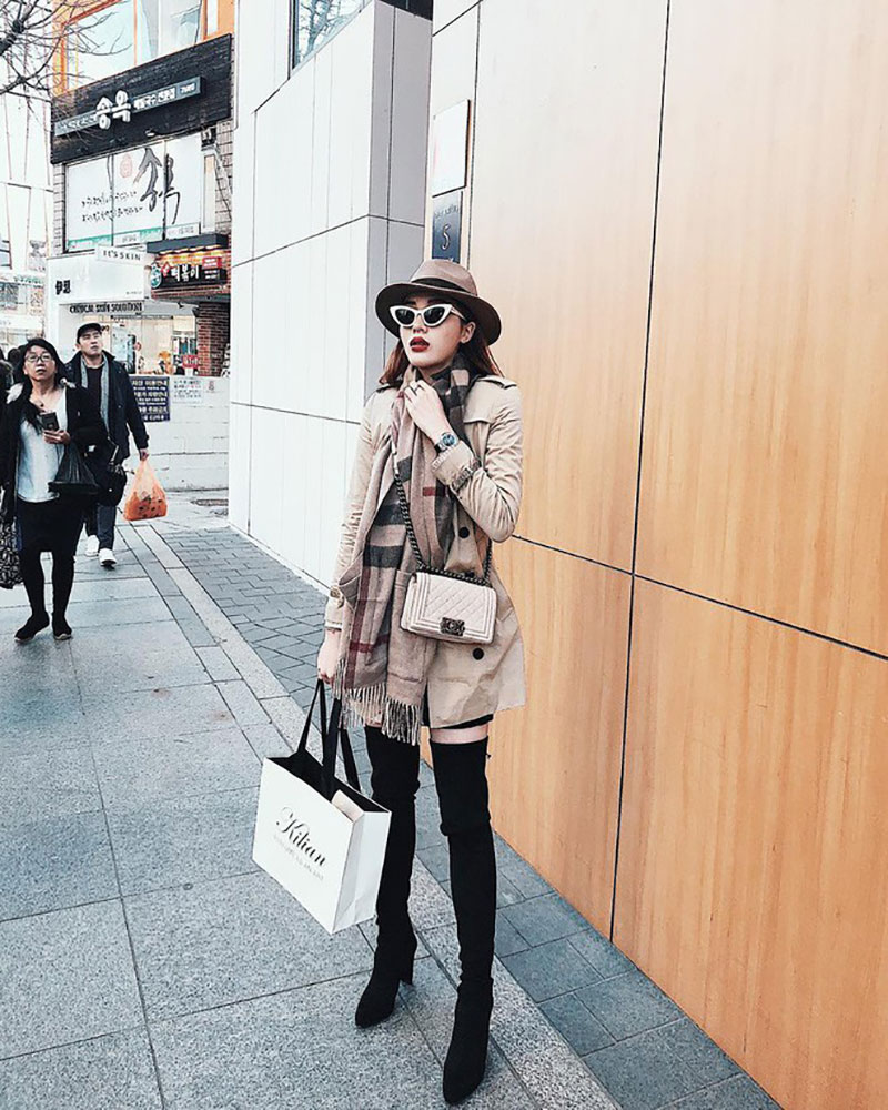 Không thua kém tay chơi nào, Kỳ Duyên diện 1 thân toàn đồ hiệu trong chuyến du lịch đầu năm